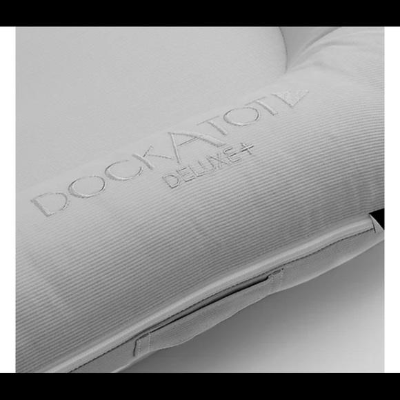 DockATot Deluxe - Cloud Grey - Picture 4 of 4